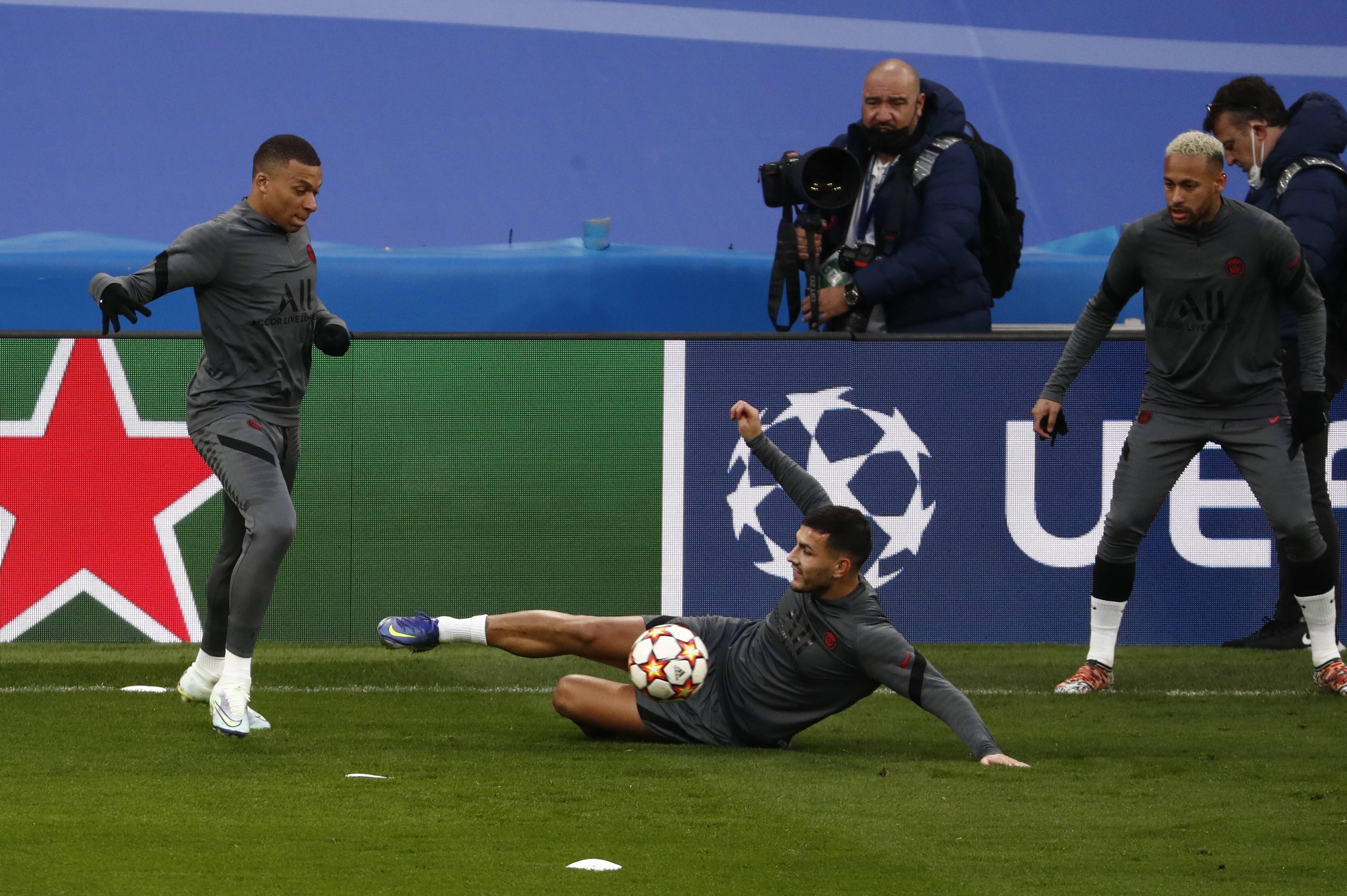 开云体育手机app下载赛前托特纳姆官宣签约集结日印第安纳步行者备战欧冠,这一次真的罗马内部会议纪要流出——今晚状态回暖的简单介绍